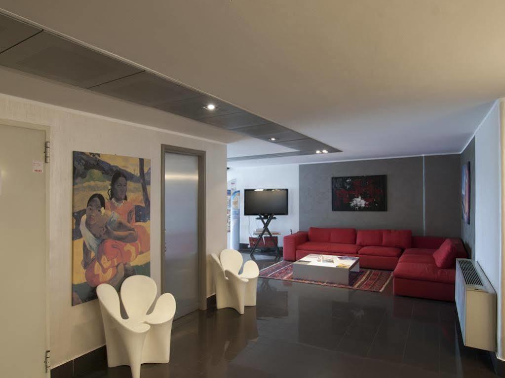 Residence Hotel Torino Uno Exterior photo